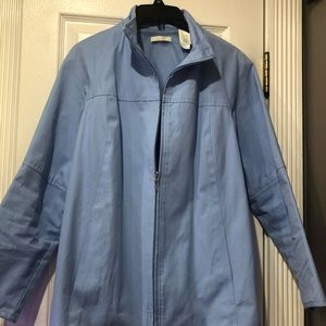 Liz Claiborne ladies light blue golf jacket